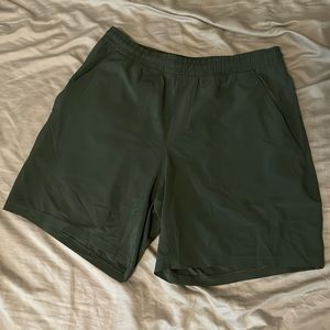 Lululemon Liner-less Pace Breaker Shorts